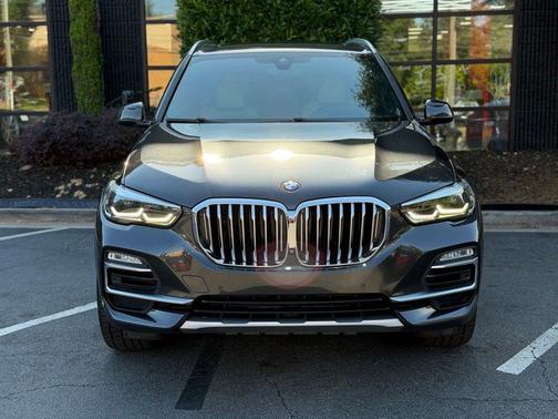Dark Graphite Metallic 2021 BMW X5 xDrive40i