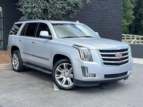 2019 Cadillac Escalade Luxury