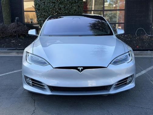 2017 Tesla Model S 75