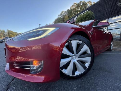 2020 Tesla Model S Long Range Plus