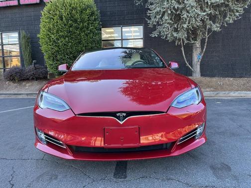 2020 Tesla Model S Long Range Plus