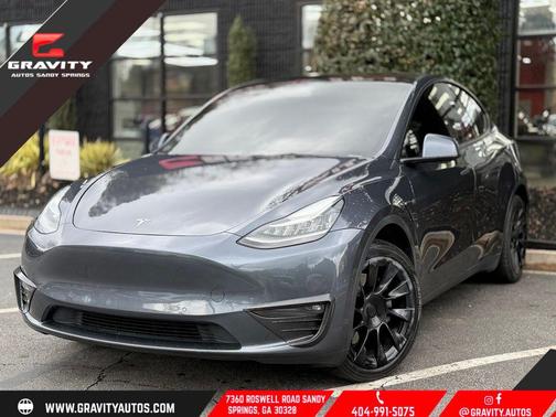 2022 Tesla Model Y Long Range Dual Motor All-Wheel Drive