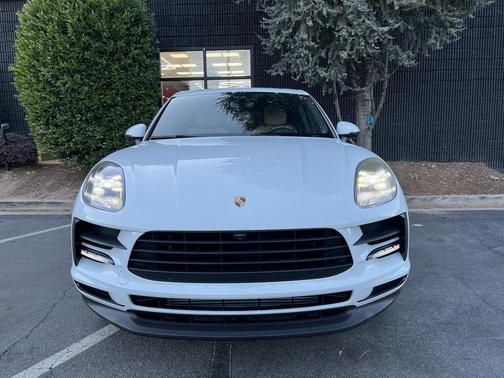 2019 Porsche Macan 