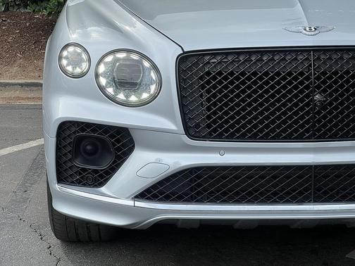 2021 Bentley Bentayga V8