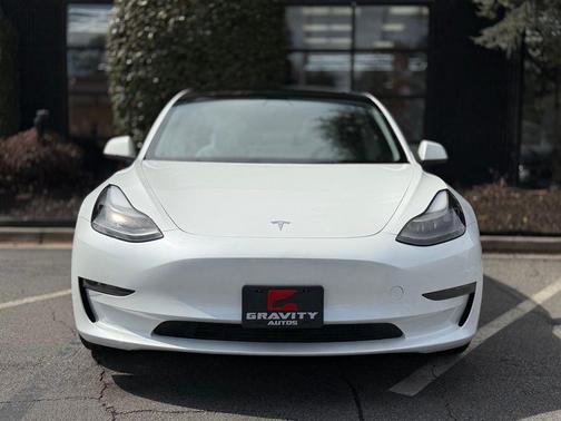 2023 Tesla Model 3 Standard Range