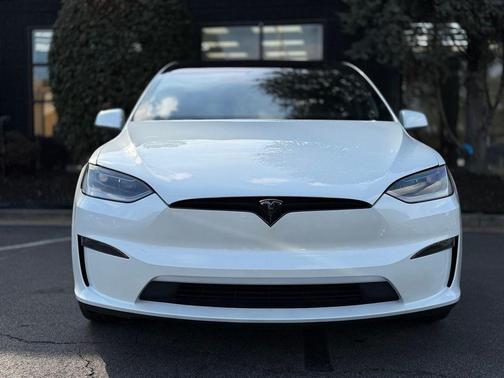 2023 Tesla Model X Plaid Tri Motor All-Wheel Drive