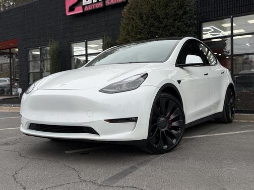 2022 Tesla Model Y Performance Dual Motor All-Wheel Drive