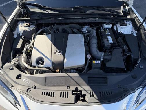 2019 Lexus ES 350 Base