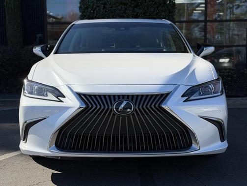2019 Lexus ES 350 Base