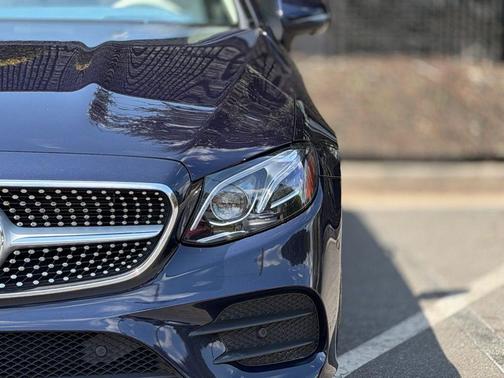 Cavansite Blue Metallic 2018 Mercedes-Benz E-Class E 400