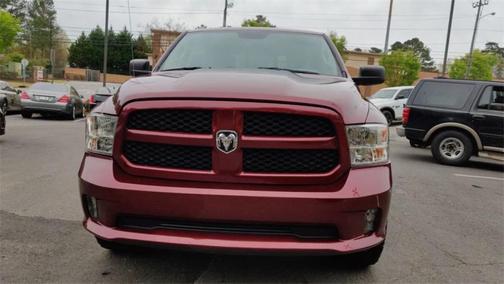 Photo 3 of 25 of 2019 RAM 1500 Classic Lone Star