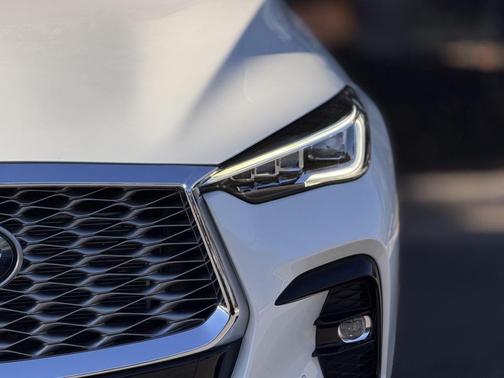 2023 INFINITI QX55 ESSENTIAL