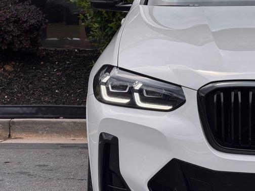 Alpine White 2024 BMW X3 M40i