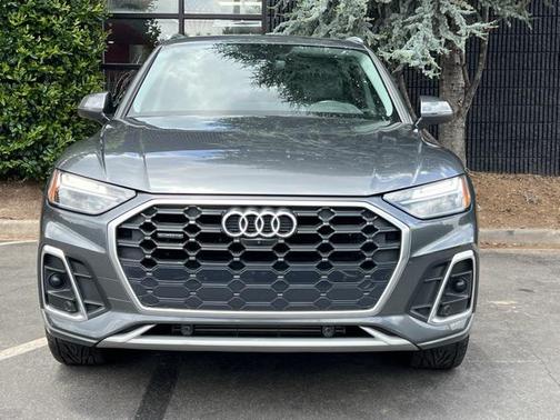 2022 Audi Q5 45 S line Premium Plus