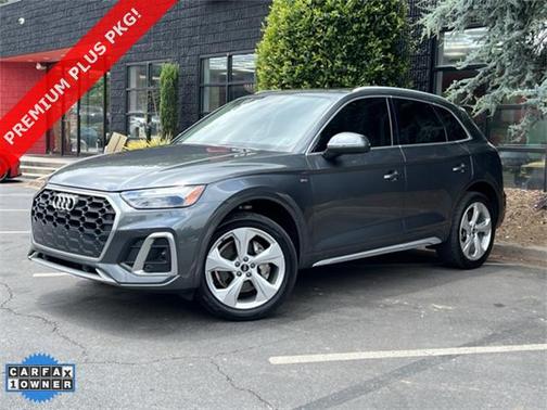 2022 Audi Q5 45 S line Premium Plus