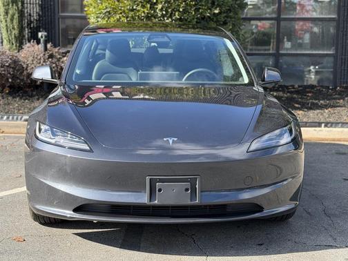 2025 Tesla Model 3 Long Range