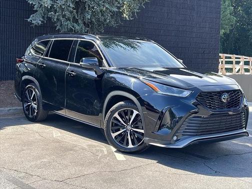 2022 Toyota Highlander XSE