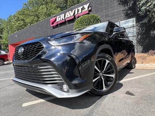 2022 Toyota Highlander XSE