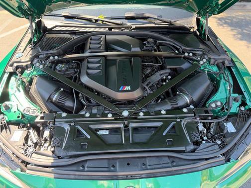 Isle of Man Green Metallic 2025 BMW M4 Competition xDrive