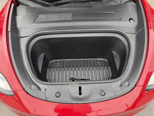 2020 Tesla Model Y Performance Dual Motor All-Wheel Drive