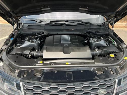 2018 Land Rover Range Rover Sport SE