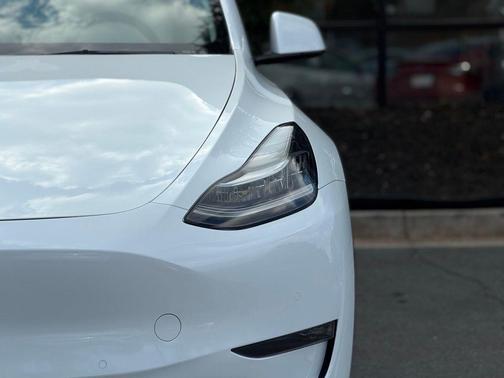 White 2022 Tesla Model Y Long Range