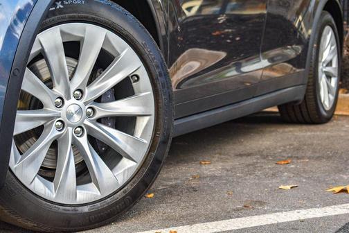 2020 Tesla Model X Long Range Dual Motor All-Wheel Drive