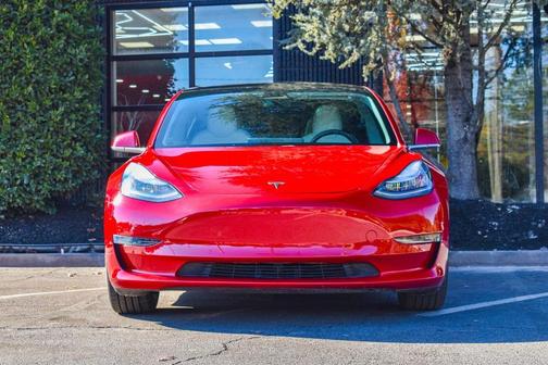 2019 Tesla Model 3 Long Range