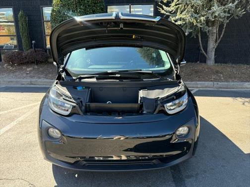 2017 BMW i3 94 Ah w/Range Extender