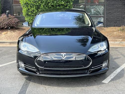 2014 Tesla Model S 