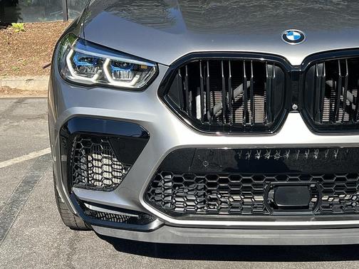 2021 BMW X6 M 