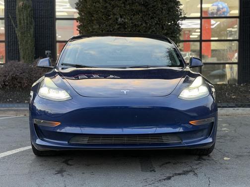 2023 Tesla Model 3 Standard Range