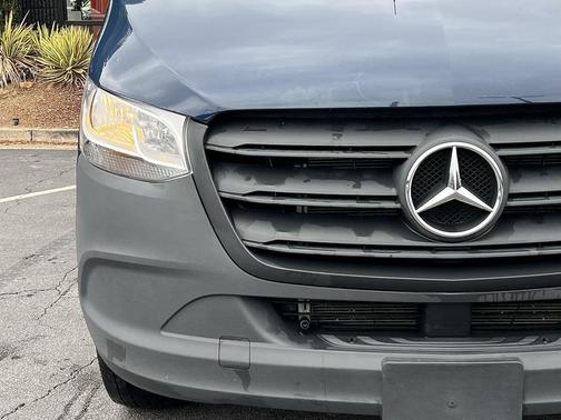 2024 Mercedes-Benz Sprinter 2500 Standard Roof