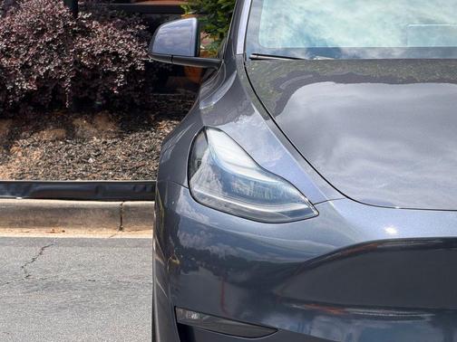 Gray 2023 Tesla Model Y Performance