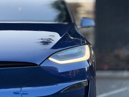 2022 Tesla Model X Dual Motor All-Wheel Drive