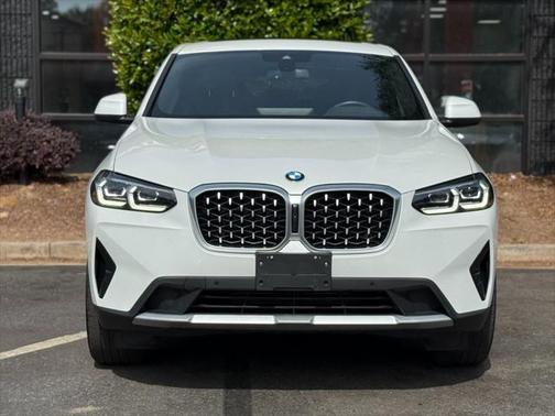2024 BMW X4 xDrive30i