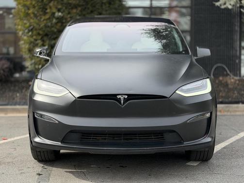 2022 Tesla Model X Dual Motor All-Wheel Drive