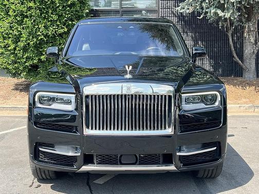2019 Rolls-Royce Cullinan Base