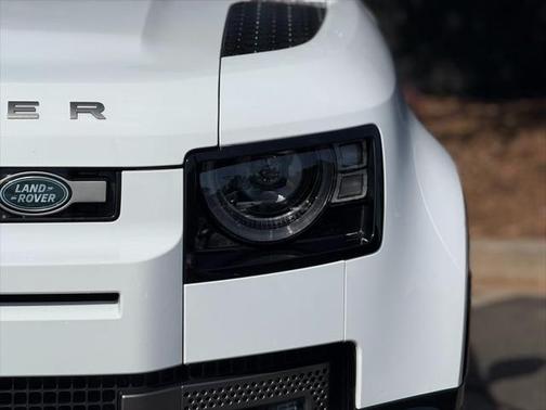 2021 Land Rover Defender 110 X-Dynamic SE