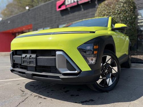 2024 Hyundai KONA SEL