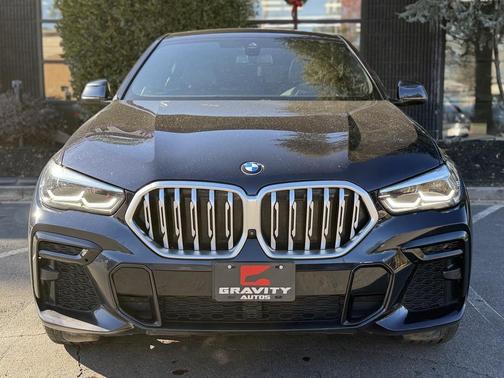 2023 BMW X6 xDrive40i