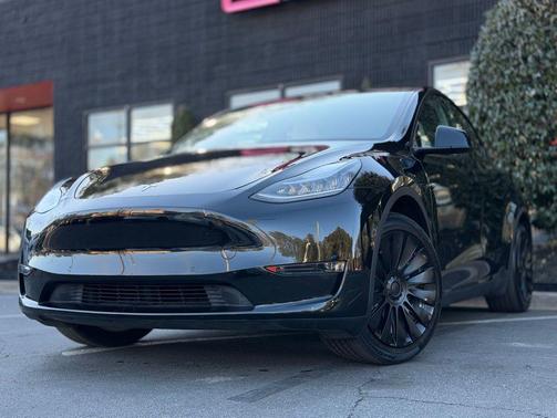 2021 Tesla Model Y Long Range Dual Motor All-Wheel Drive