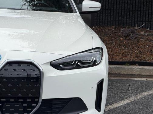 Alpine White 2023 BMW i4 Gran Coupe eDrive35