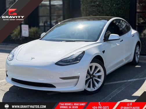 Pearl White Multi-Coat 2023 Tesla Model 3 Standard Range