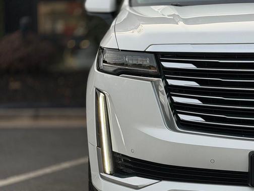 2024 Cadillac Escalade ESV Premium Luxury Platinum