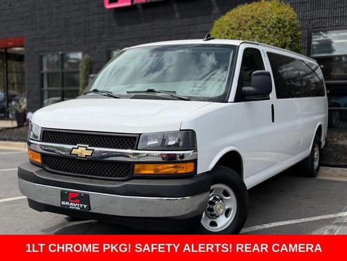 Summit White 2025 Chevrolet Express 3500 RWD 3500 Extended Wheelbase LT