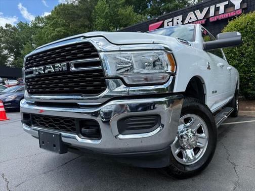 2022 RAM 2500 Big Horn Crew Cab 4x4 8' Box