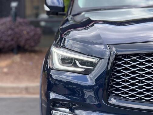 2021 INFINITI QX80 Luxe