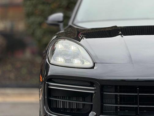 2020 Porsche Cayenne Turbo