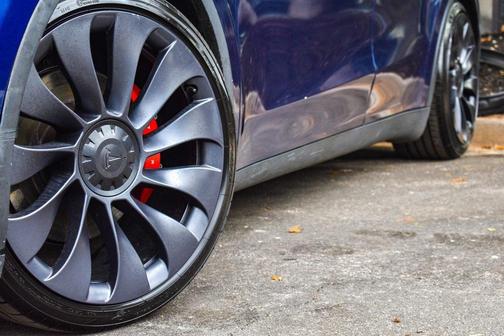 2023 Tesla Model Y Performance Dual Motor All-Wheel Drive